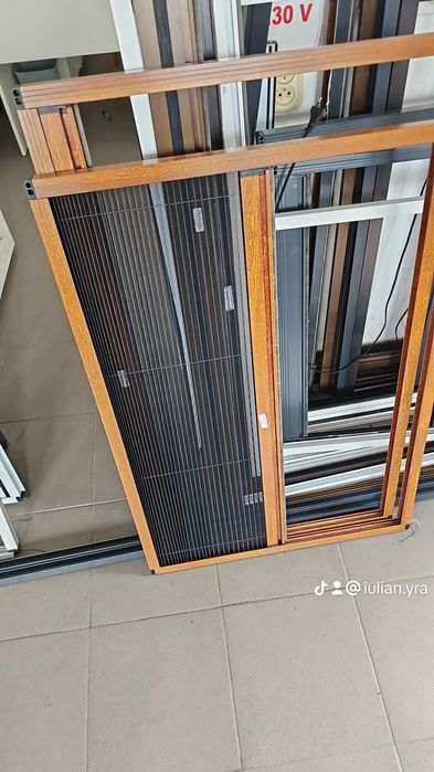 Confecționez plase insecte tip plisse