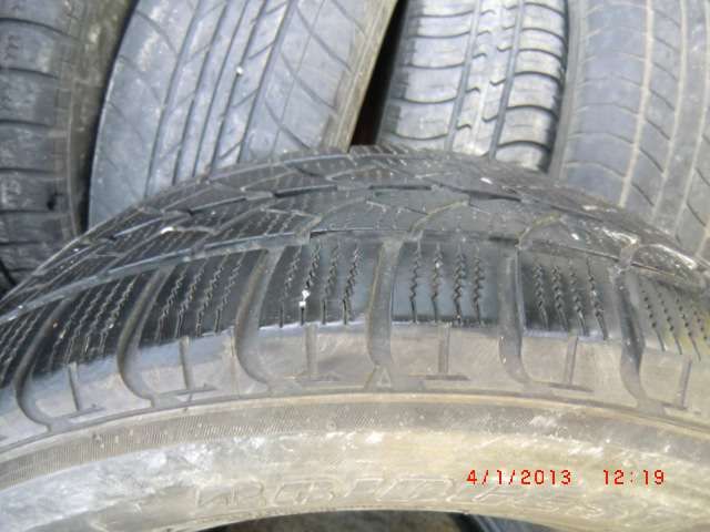 Гуми зимни 195/60/16 С 99/97 Т Bridgestone Бусови 4 броя