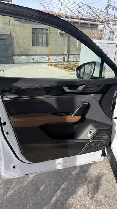 Byd tang dm-i 1200km