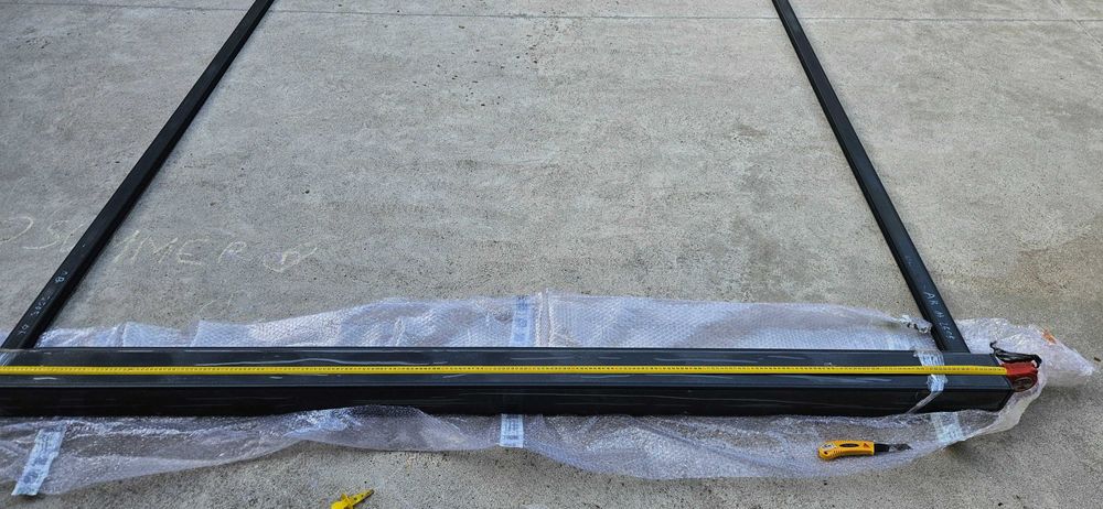 Два броя външни текстилни електрически роло щори 2370 мм X 2505 мм