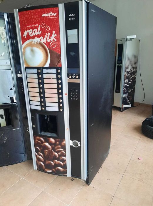 Вендинг автомат Некта Астро NECTA ASTRO 1ES