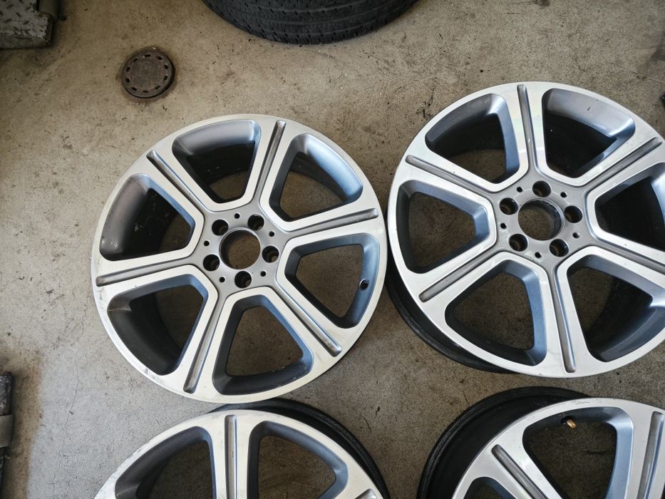 Jante originale Mercedes R19 in 2 lățimi