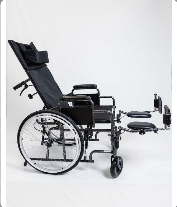 Продаю инвалидный коляска