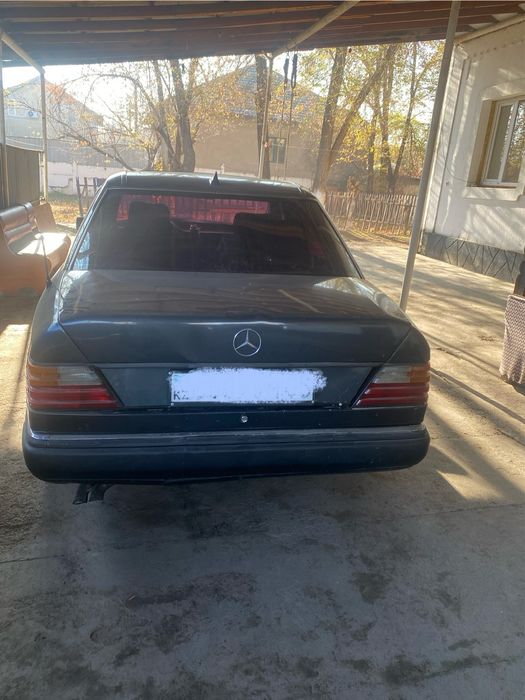 Продам машину мерседес 124 СРОЧНО!!!