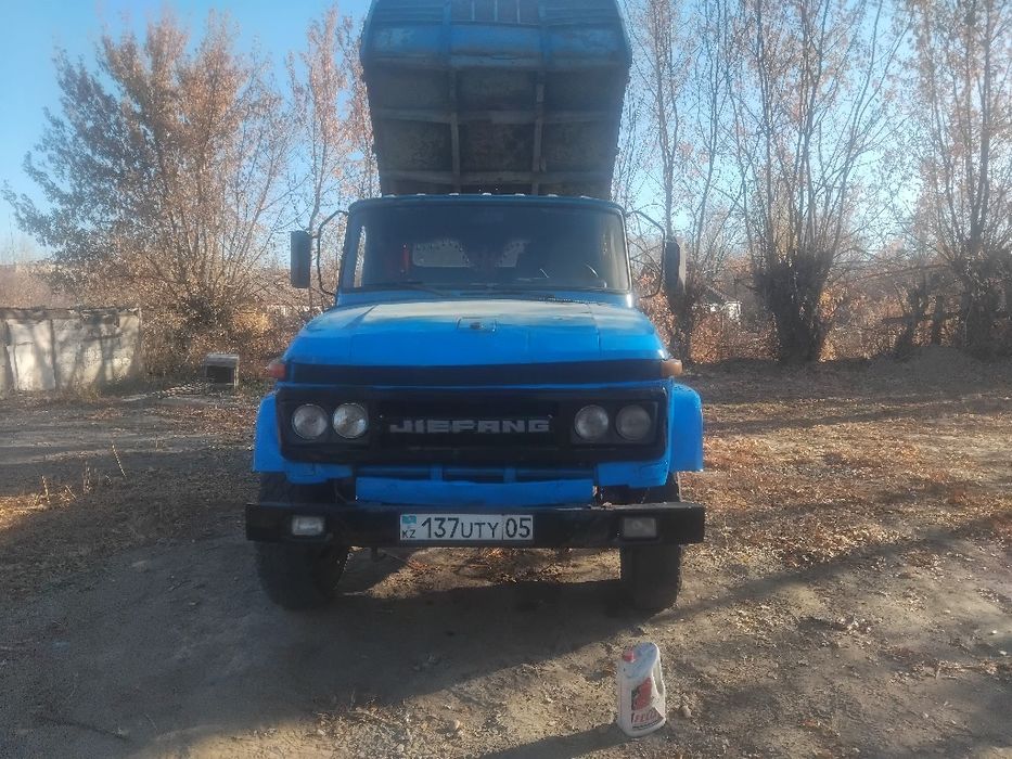 Продам грузовой автомобиль