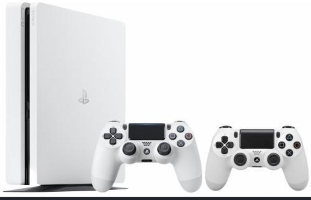 Vând consolă PS 4