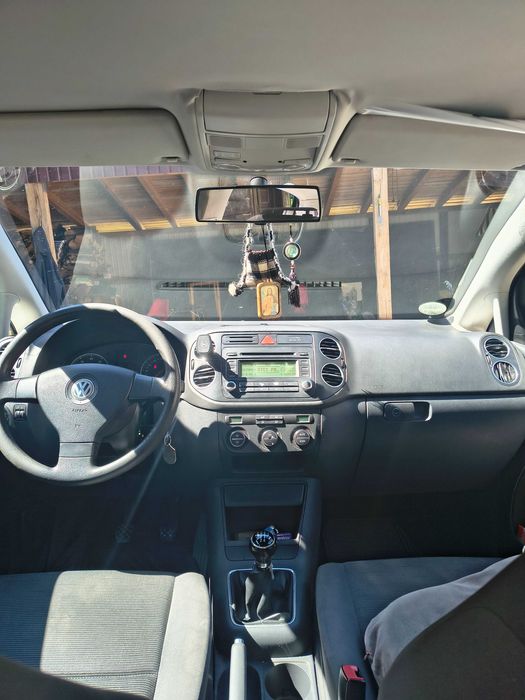 Volkswagen golf 5 plus, 1,6 benzină, an 2026
