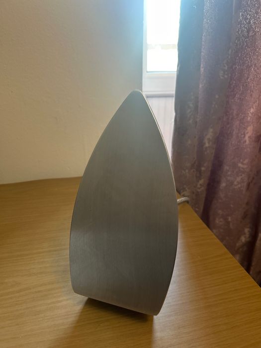 Saachi сухой утюг, 1000Вт