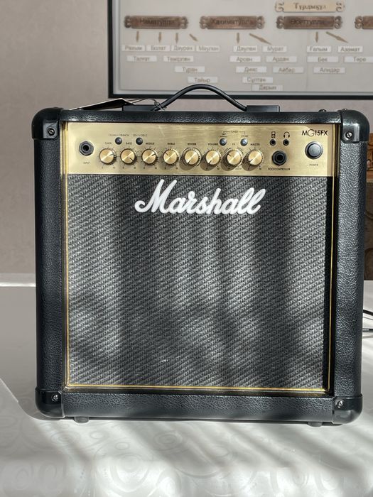 Комбоусилитель Marshall MG15GFX Black