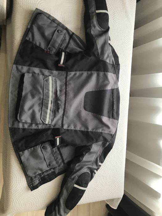 Яке и панталон за мотор