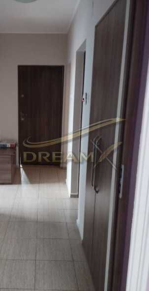 Дава се под наем етаж от къща в Смирненски!  71866557