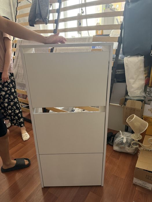 Обувница почти новая