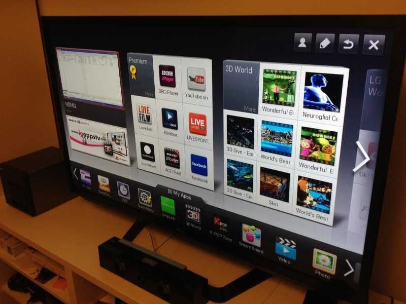 Телевизор LG Smart TV 82 см