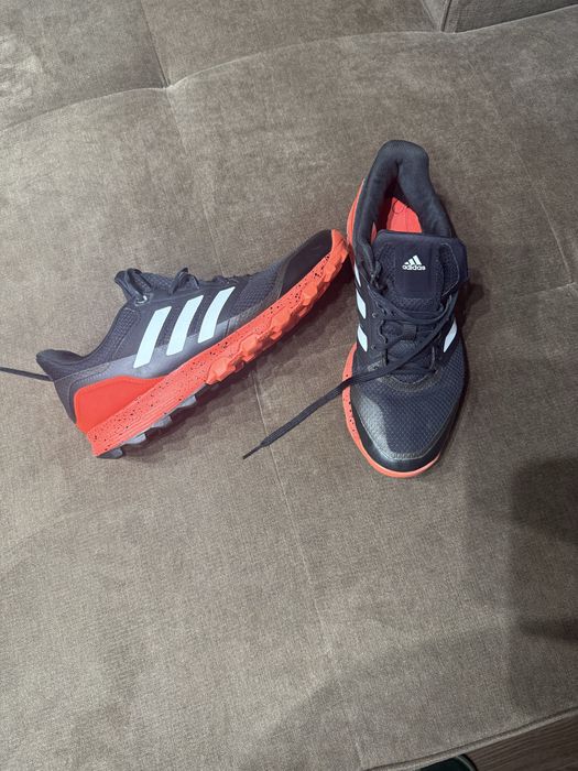 Маратонки NIKE ,ADIDAS