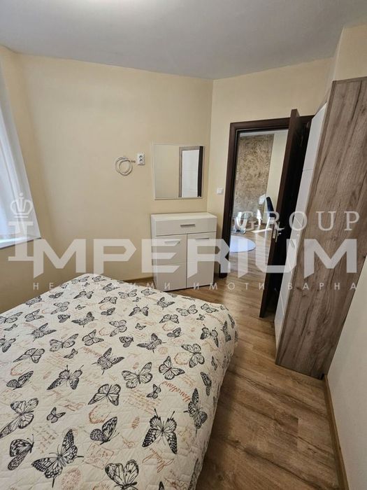 Двустаен апартамент под наем след освежаване - Център, гр. Варна