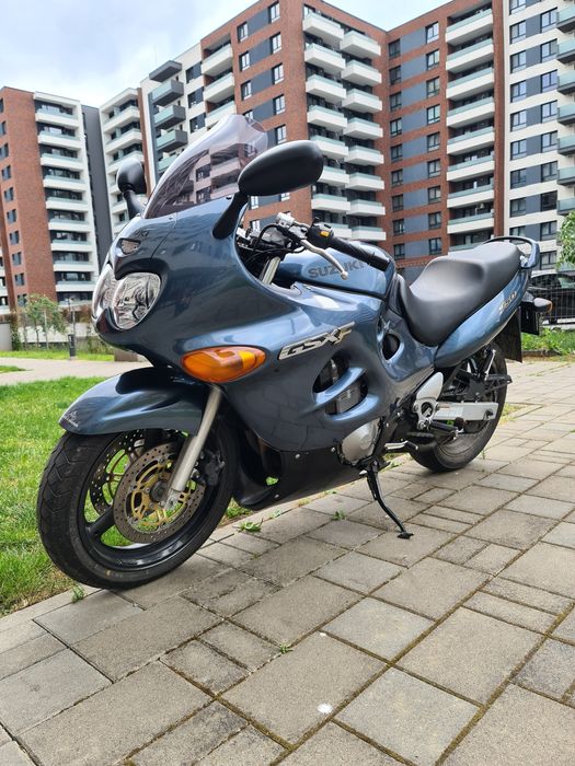 Suzuki gsx750f gsxf katana 2001 92cp primul proprietar si pentru A2