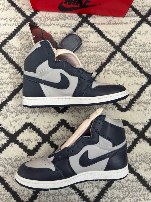 Nike Air Jordan 1 Retro High '85 Georgetown Marimea 43 Noi Cu Cutie