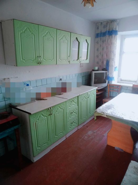 Гух гарнитор сатылады.