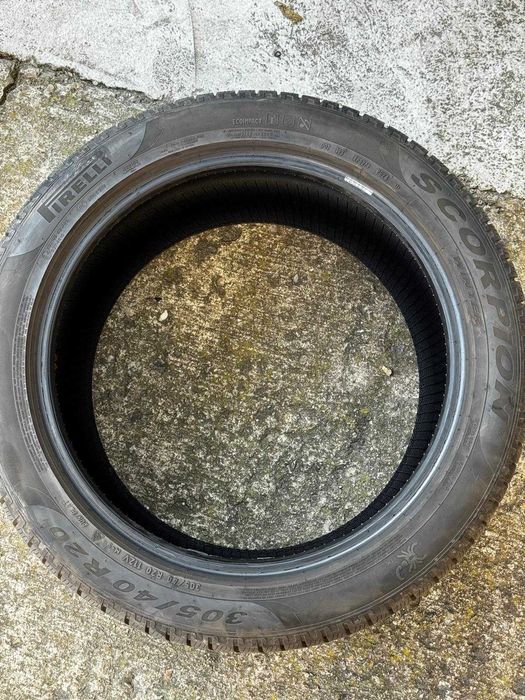 Anvelope de iarna PIRELLI 305/40R20 RFT15