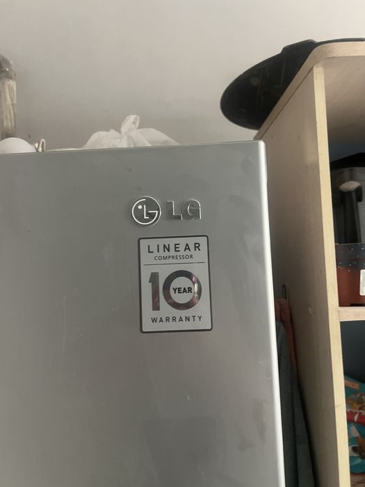 Продам холодильник двух камерный