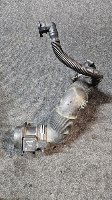 Debimetru de aer + tubulatura Volkswagen 1.6TDI Cay