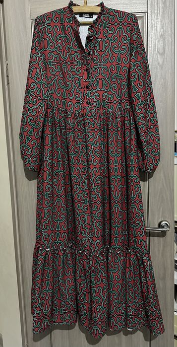 Вечерние платья.