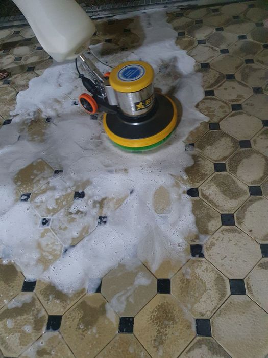 Чистка брусчатки,кафеля и ковров