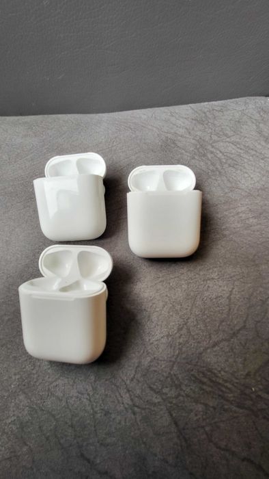 Apple incarcator casti  AirPod 1 si 2 Generatie model A1602 fuctionale