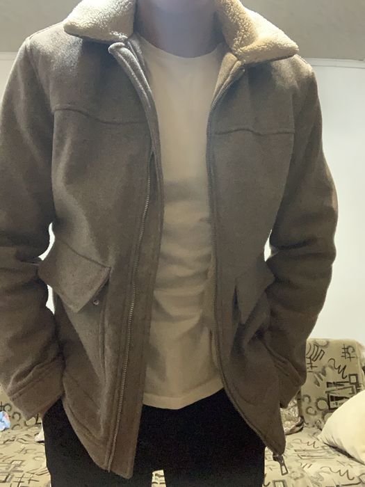 Продам куртку вайкики натуральную