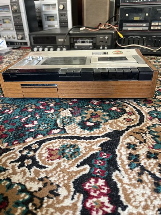 Hitachi дека японский магнитофон