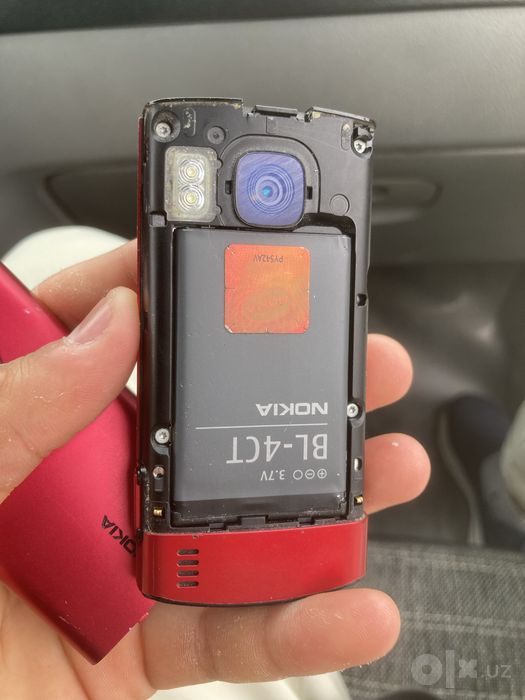 Nokia 6700 slider