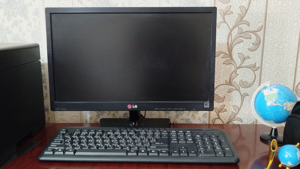 Стольный компьютер LG