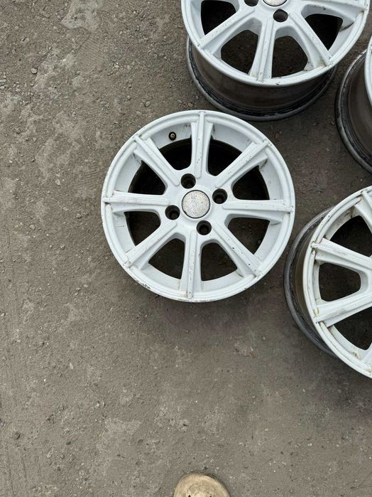 Диски R14 ( 4*100 ) Passat B3