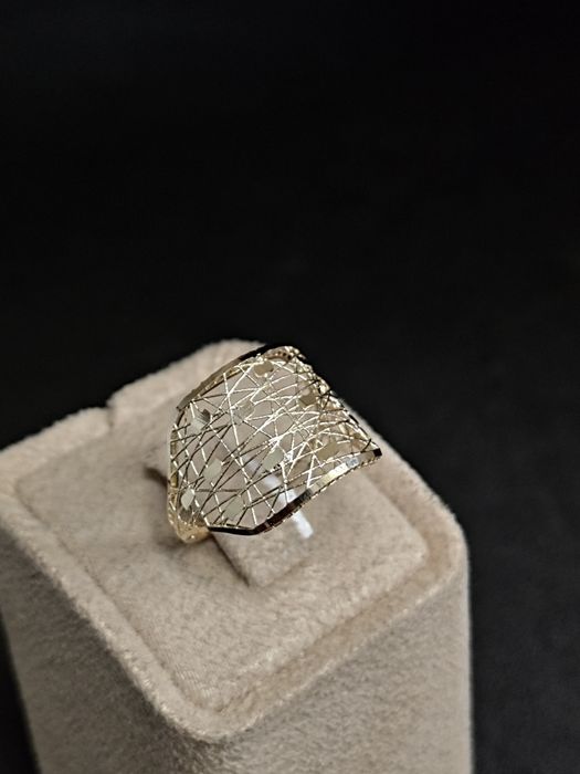 НОВ Златен Пръстен 1.34гр / 14К