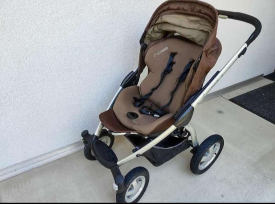 Бебешка Количка.
