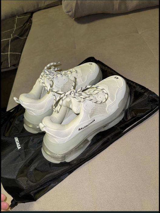 Balenciaga triple s