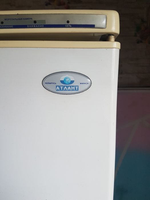 Продам холодильник