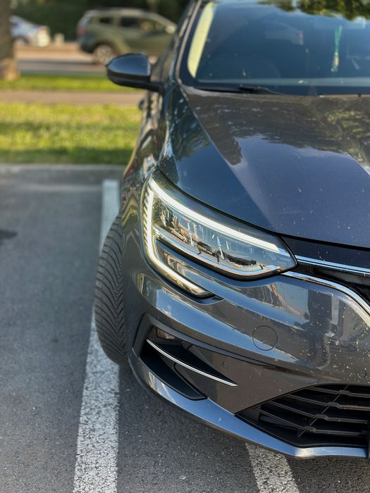 RENAULT Megane 2021 — imagine 2