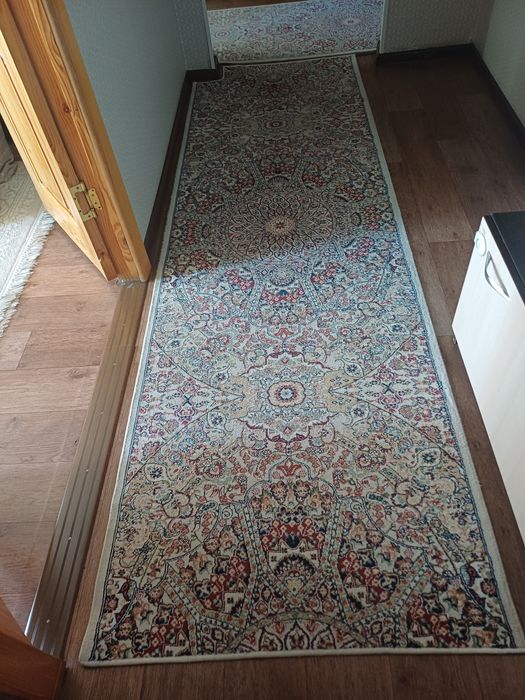 Продам ковровые дорожки