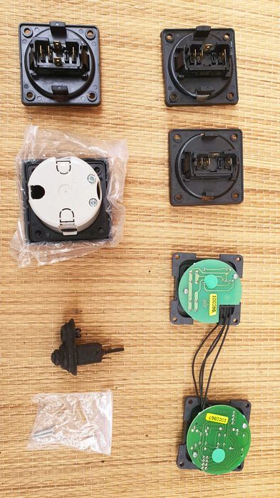 Butoane (intrerupatoare) pentru scarite electrice  , import Germania