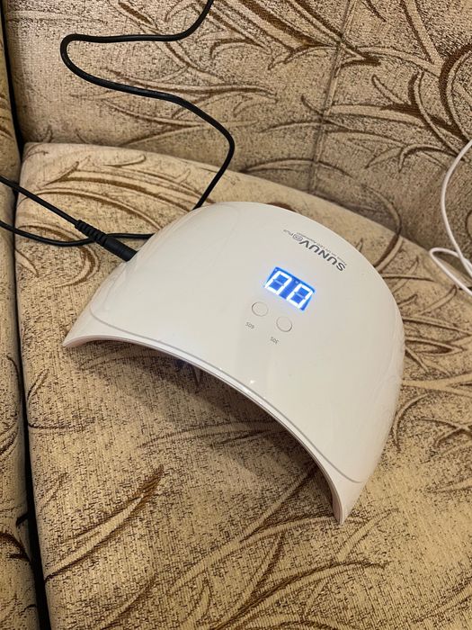 Комплект за маникюр, Лампа, Електрическа пила