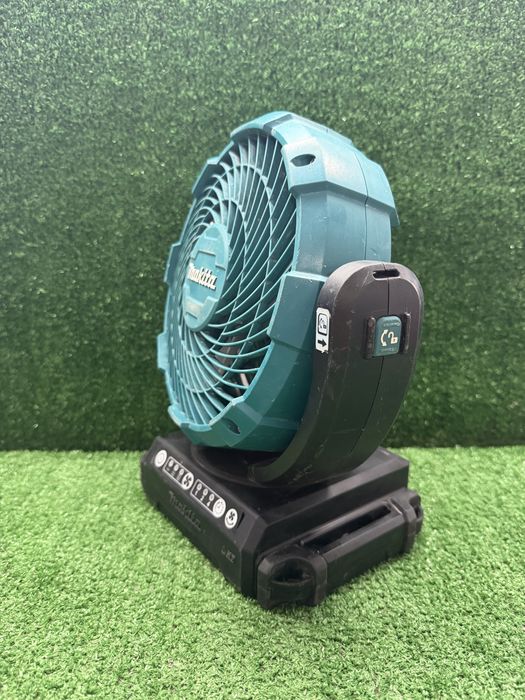 Вентилатор Makita DCF102