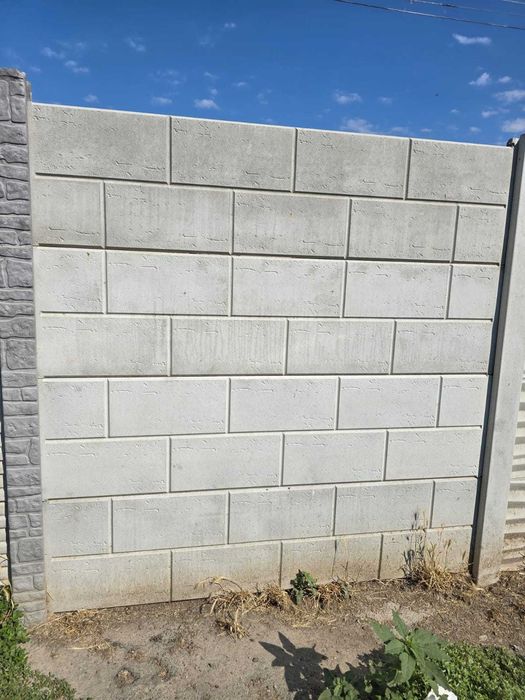 Gard din beton prefabricat. Transport, Montaj, pentru gradina