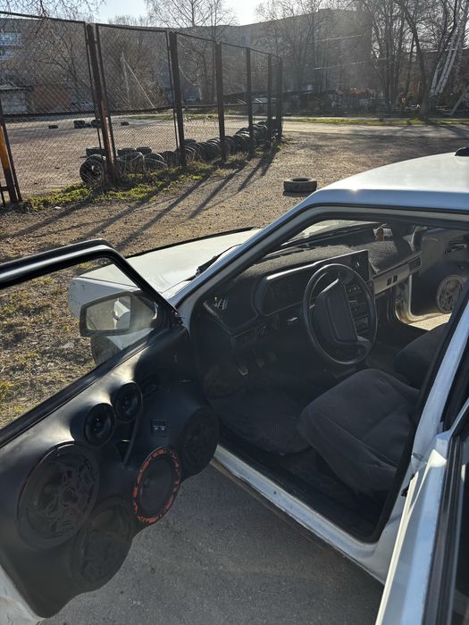 Продам ваз 2109 срочно