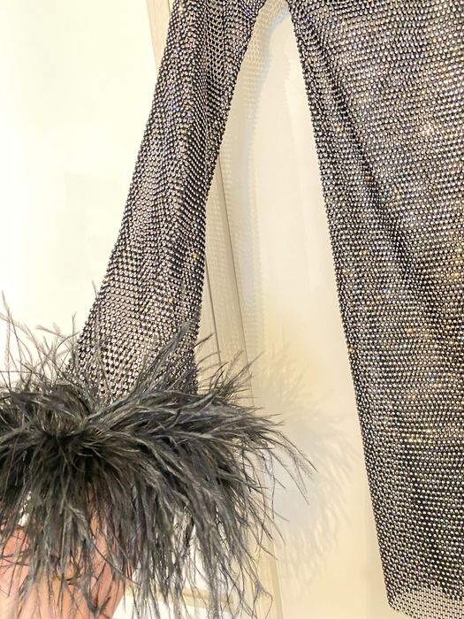 Rochie plasa accesorizata cu pietre