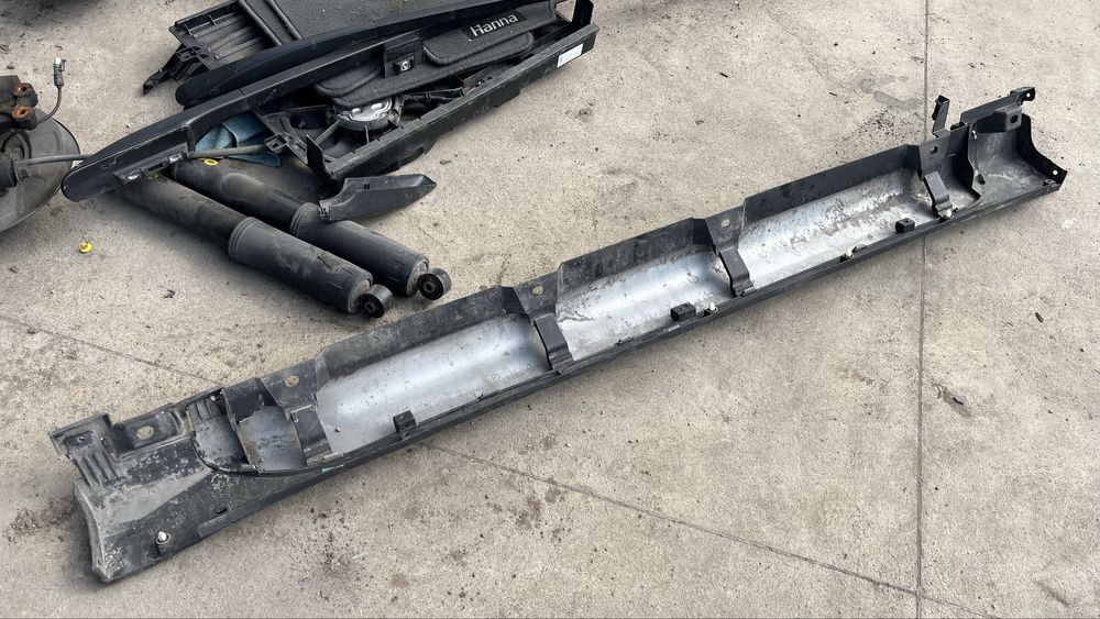 Suzuki SX4 S-Cross 2013- ляв праг и десен