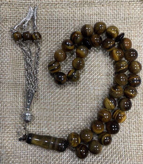 Четки с камнями