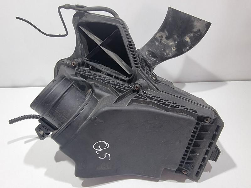 Carcasa filtru aer cu debitmetru Audi Q5 8R 8K0133837BF 2.0 tdi 177 cp