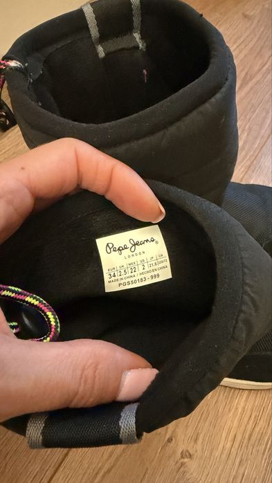 Детски апрески PEPE JEANS