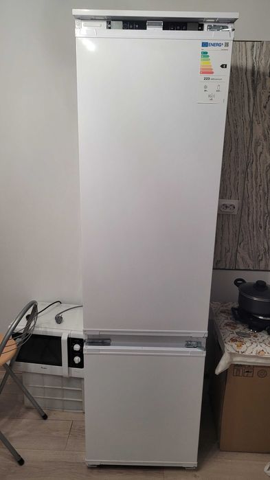 Combina frigorifica beko